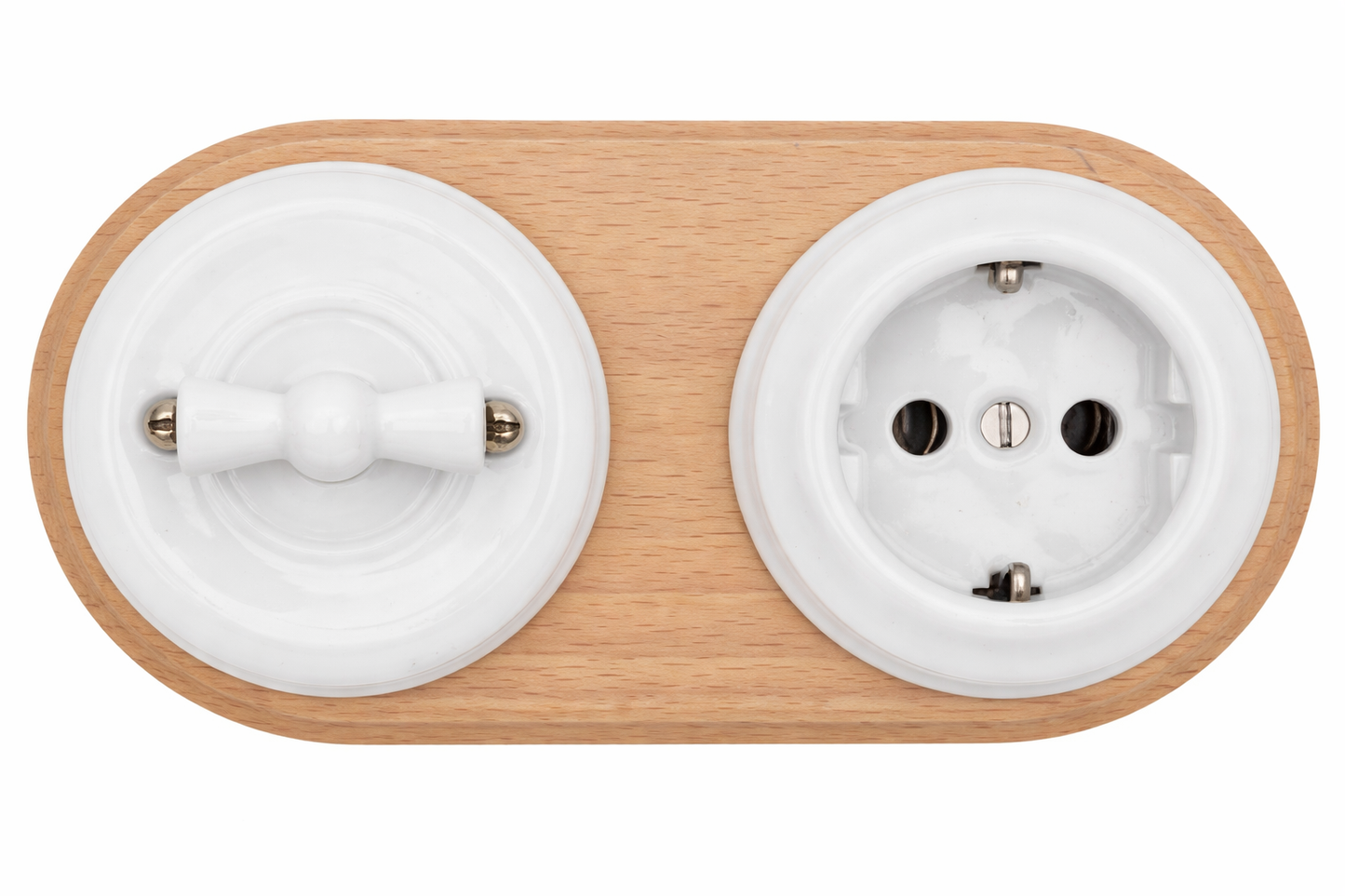 Pack habitación Vyvento – Interruptor y enchufe con marco